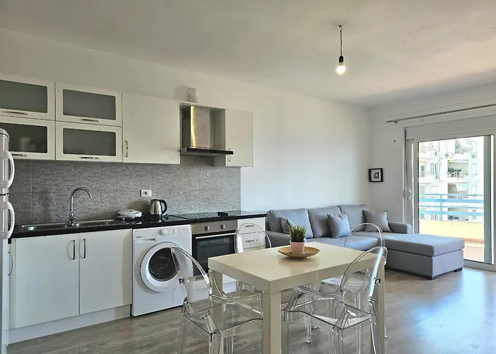 With Sea View In 185