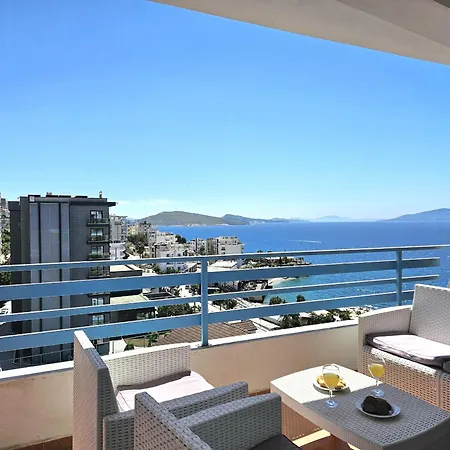 Διαμέρισμα With Sea View In 185
