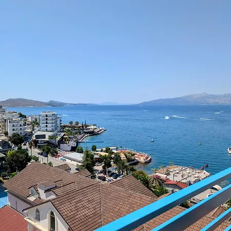 With Sea View In 185 Apartment *