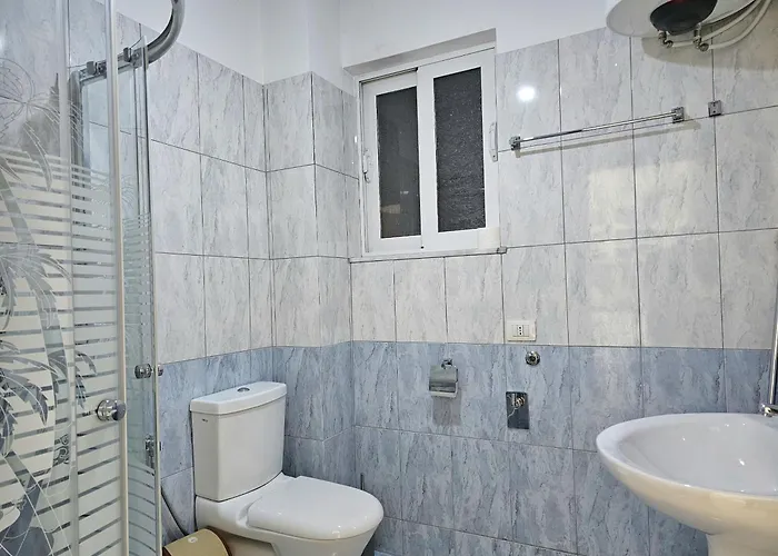 Apartment With Sea View In 185 *